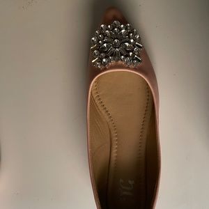 Journee Collection Flat